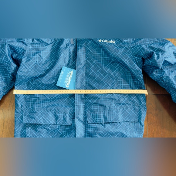 Brand new Columbia Jacket - Picture 5 of 7